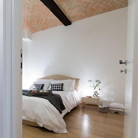 Emilia Suite Módena Exterior foto